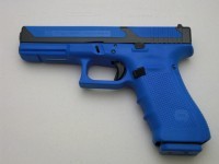 Glock 17 FX; Určeno pouze pro výcvik ozbrojených složek.
