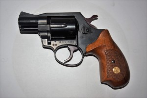 Revolver Holek 820