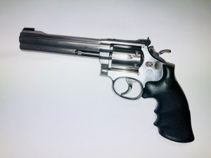 ARMYARMS.cz nabízí: SMITH&WESSON 617 6"
